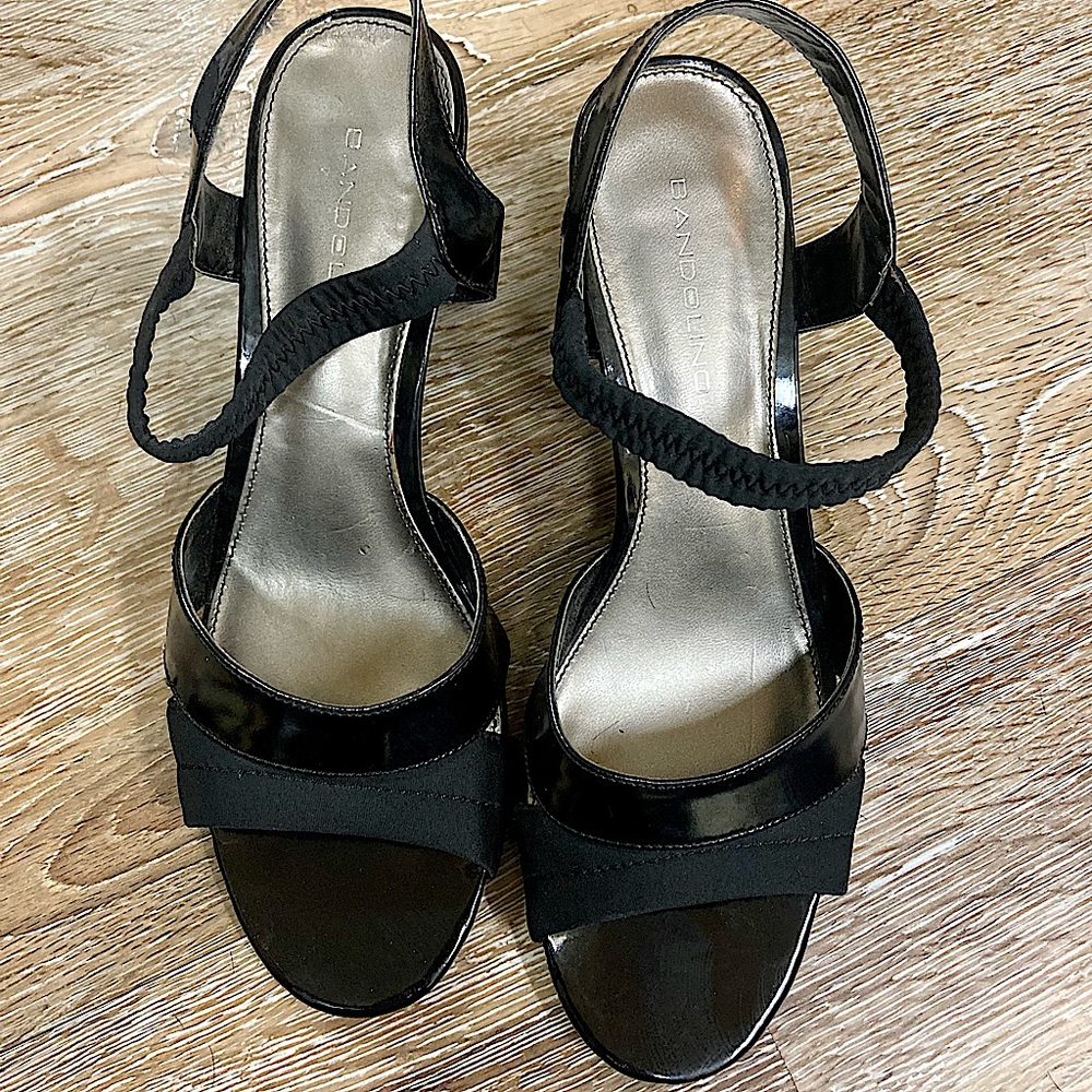 Bandolino strappy block heels - Picture 1 of 5